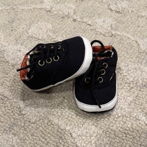 Black Baby crib shoes Sneakers